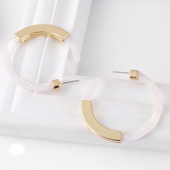 Jewelry - White Gold Bar Acrylic Tortoise Hoop Earrings
